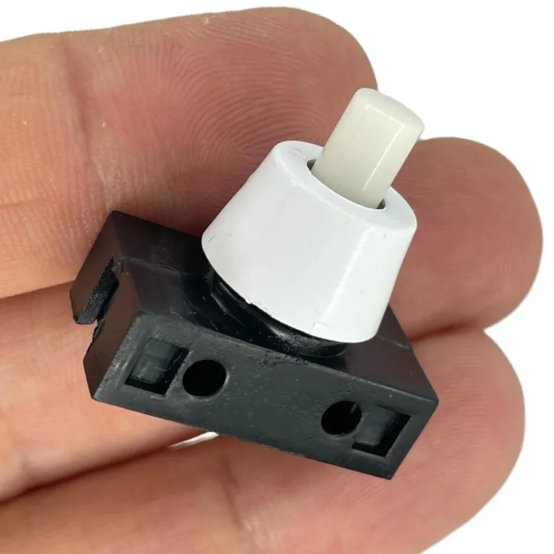 Power On/Off Momentary Key Switch PBS-17A 250V 2A Power On/Off Momentary Key Switch PBS-17A 250V 2A