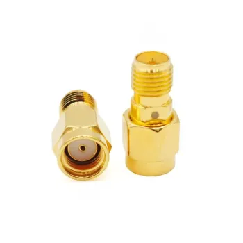 Conector Adaptor Drept RF RP-SMA Masculin la RP-SMA Feminin